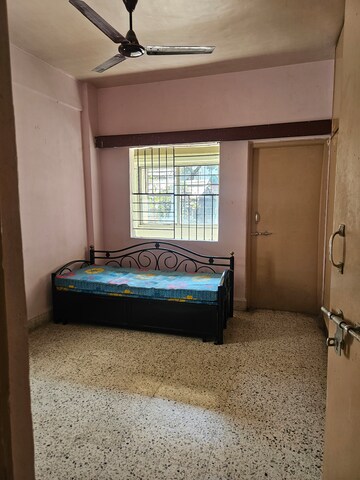 Living Room in 2 BHK Apartment at Yorkdale Society, Erandwane – for Rent