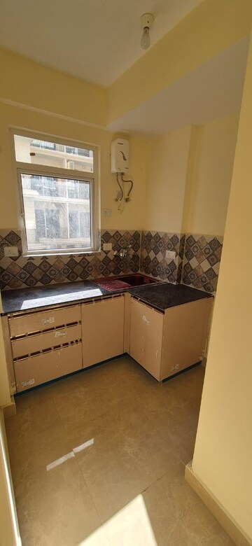 Bedroom in 2 BHK Builder Floor at Signature Global Park, Sohna Sector 36 – for Rent
