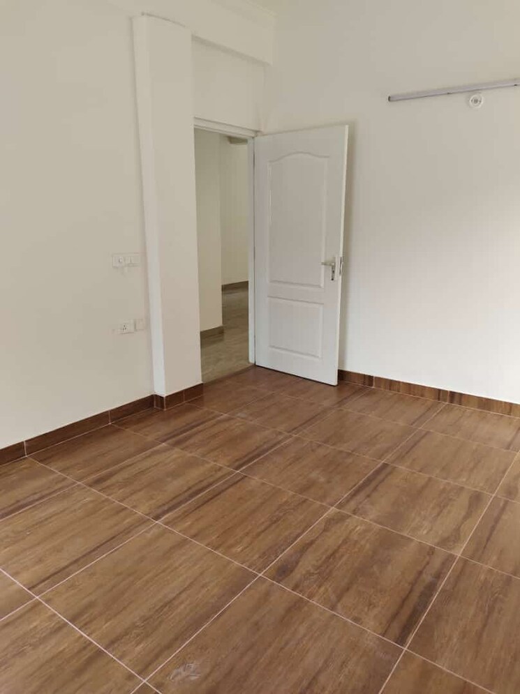 Room, panchsheel-pratistha 3 Bedroom 945 Sq.Ft. Apartment In Sector 75 Noida 8188275