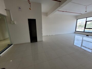 Room in 2 BHK Apartment at Vilas Javdekar Yashwin Encore, Wakad – for Rent