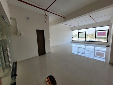 Room in 2 BHK Apartment at Vilas Javdekar Yashwin Encore, Wakad – for Rent