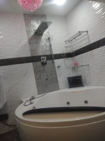 Bathroom in 3 BHK Apartment at Cosmopolis Tower, Andheri West – for Rent