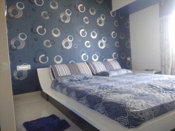 Bedroom in 3 BHK Apartment at Cosmopolis Tower, Andheri West – for Rent