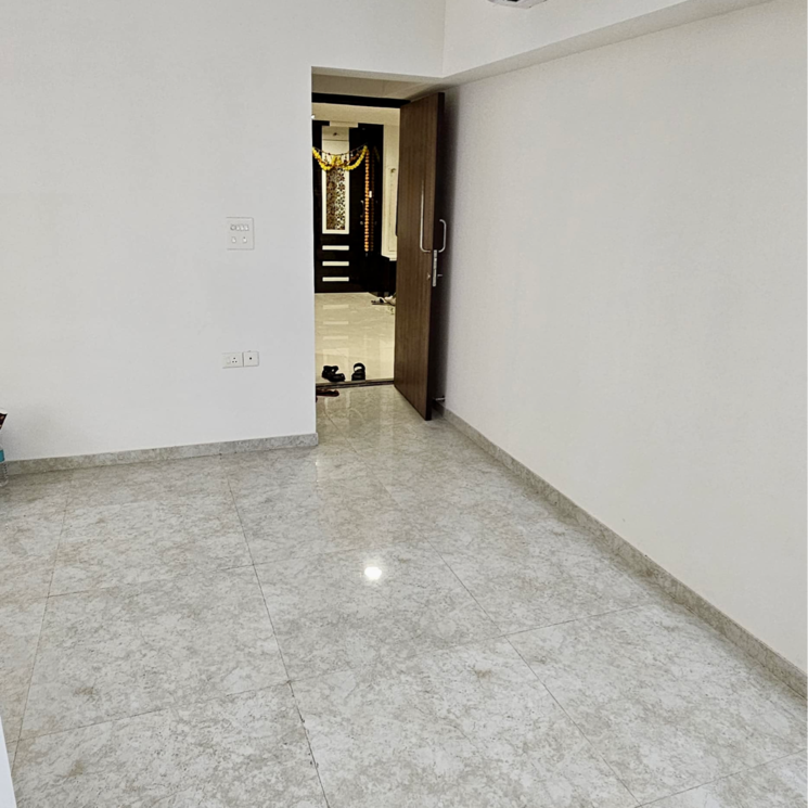 Room, lodha-amara-tower-32-and-33 1 Bedroom 472 Sq.Ft. Apartment In Sandoz Baug Thane 8188290