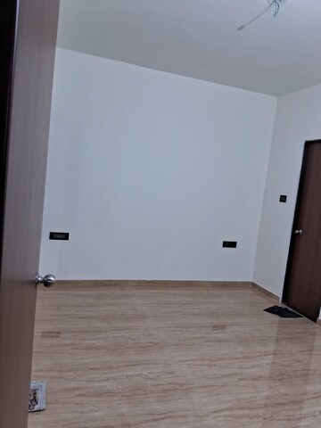 Room in 2 BHK Apartment at VTP Cygnus, Kharadi – for Rent