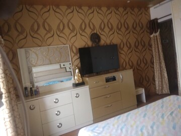Furnished Amenities in 3 BHK Apartment at Cosmopolis Tower, Andheri West – for Sale