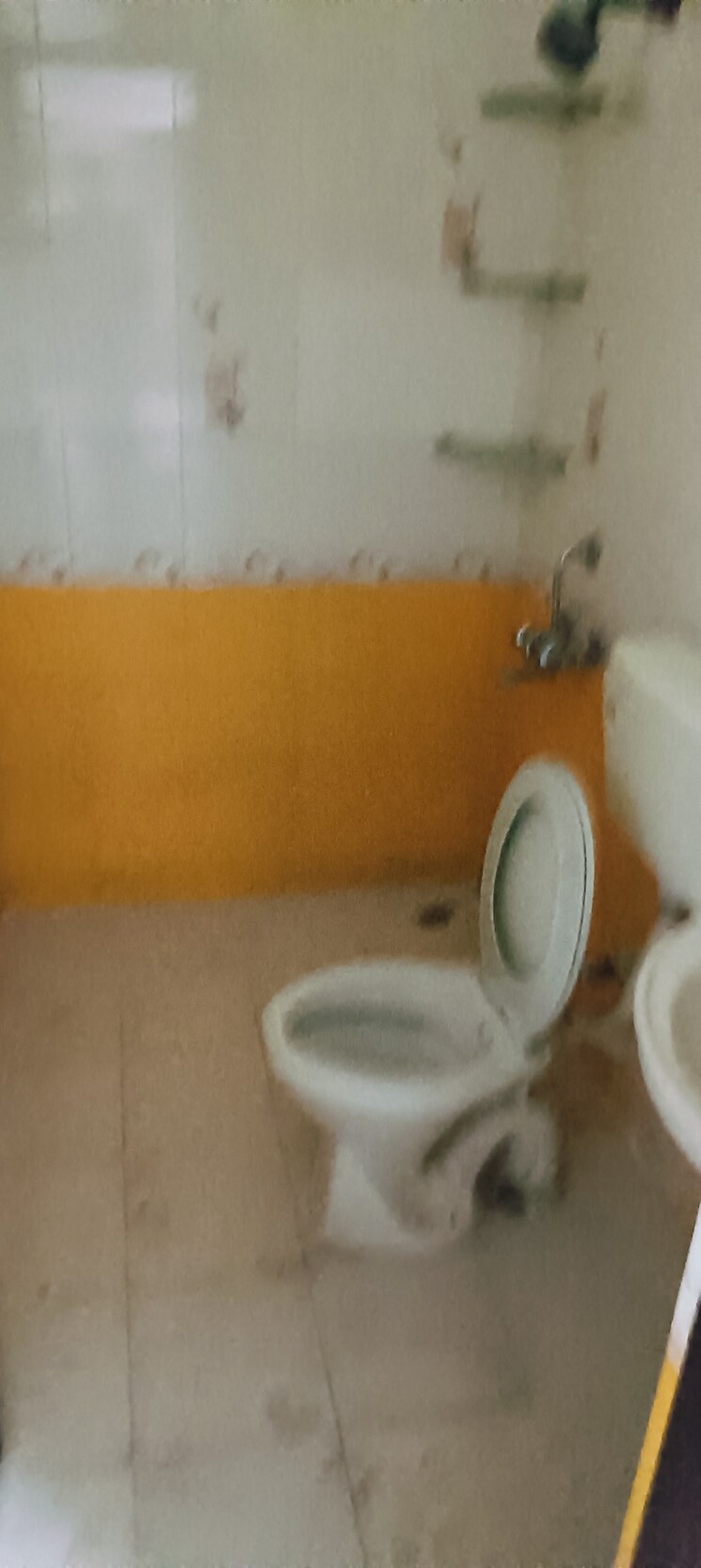 Bathroom, af-apartments 2.5 Bedroom 1500 Sq.Ft. Apartment In Aliganj Lucknow 8188323