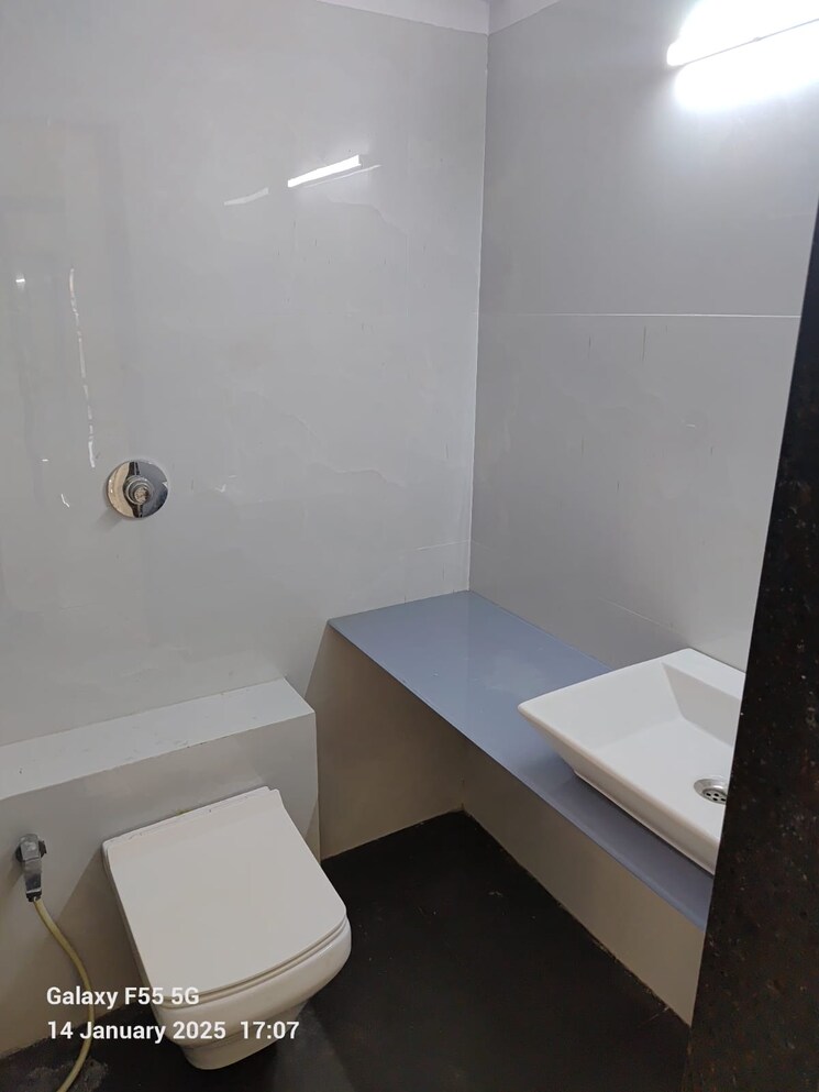 undefined, raajyam-amity-apartments 3 Bedroom 1500 Sq.Ft. Apartment In Vakola Mumbai 8188351