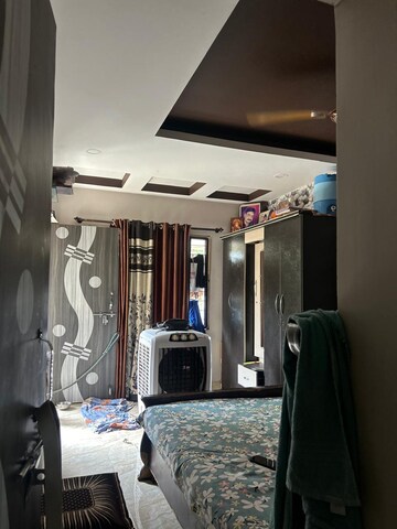 Room in 2 BHK Apartment at Saket Nagar – for Sale