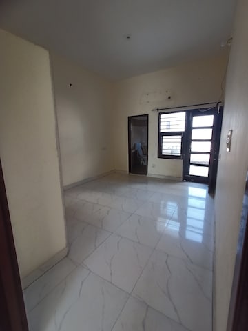 2 BHK Builder Floor For Rent in Sunny Enclave Mohali  8188429