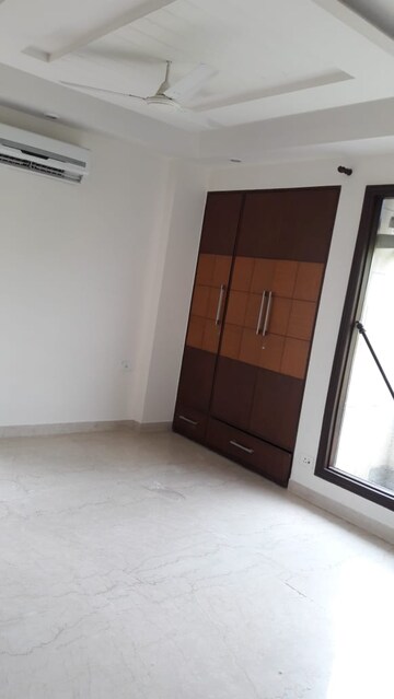 3 BHK Builder Floor For Rent in East Of Kailash