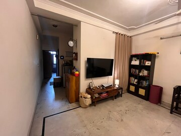 Parking in 6+ BHK Independent House at Sector 55 – for Sale