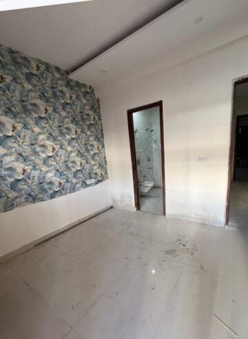 Room in 3 BHK Builder Floor at Dhakoli Village – for Sale