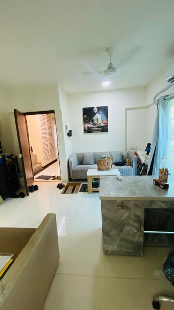 Master Bedroom in 1 BHK Apartment at Bindra Complex, Andheri East – for Rent