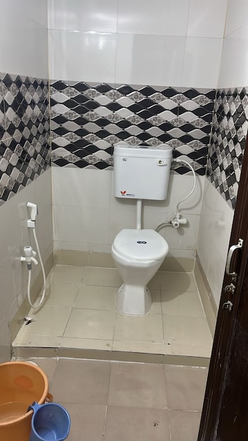 Bathroom in 2 BHK Villa at Gt Road – for Sale