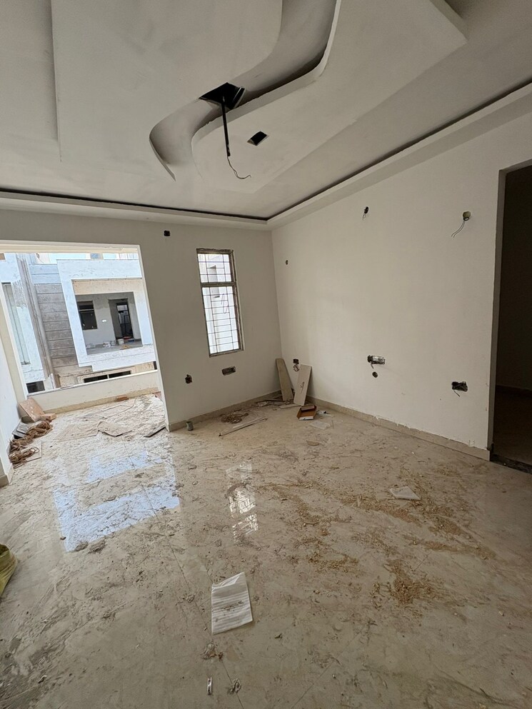  Parking, nijampur malhaur 3 Bedroom 1100 Sq.Ft. Villa In Nijampur Malhaur Lucknow 8188517