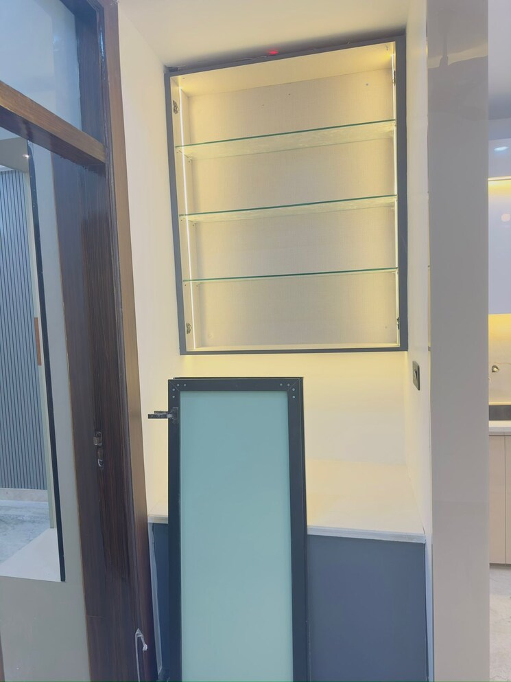 Room, niti khand 3 Bedroom 1300 Sq.Ft. Builder Floor In Niti Khand Ghaziabad 8188523