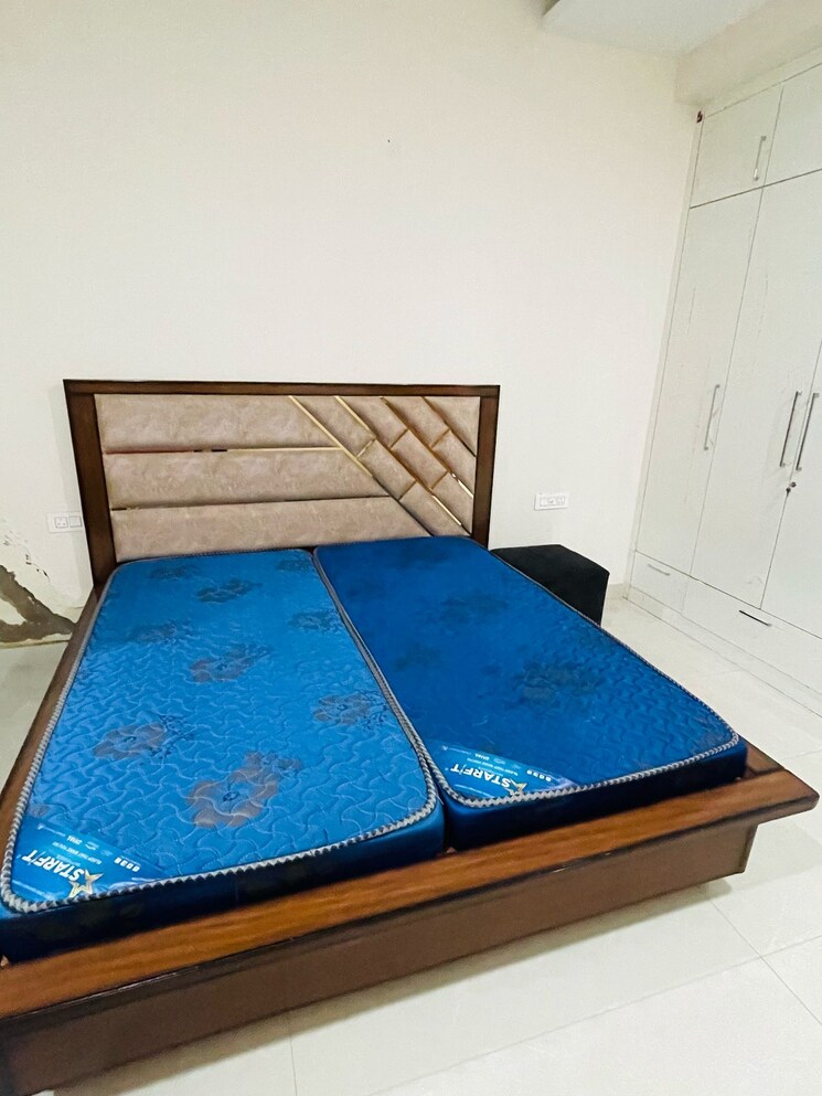 Bedroom, home-town 3 Bedroom 1350 Sq.Ft. Apartment In Patiala Road Zirakpur 8188524