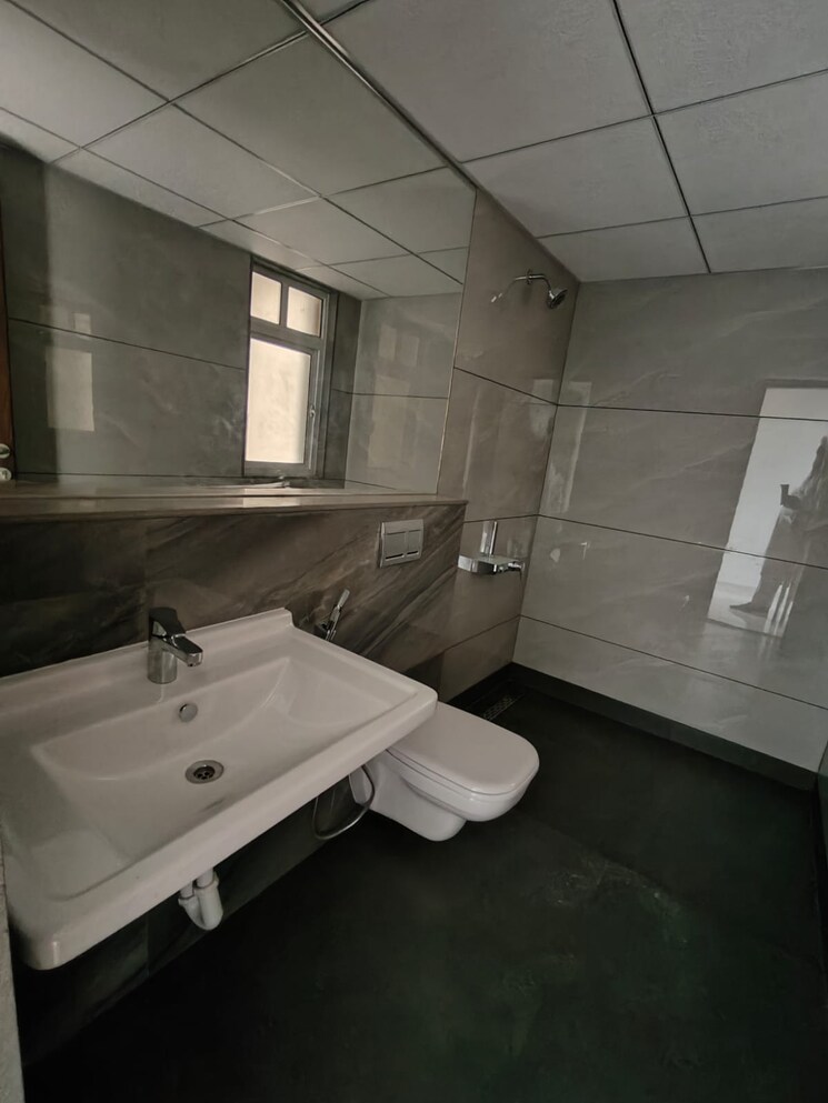 Master Bedroom, kumar-princetown-royal 3 Bedroom 2200 Sq.Ft. Apartment In Undri Pune 8188520