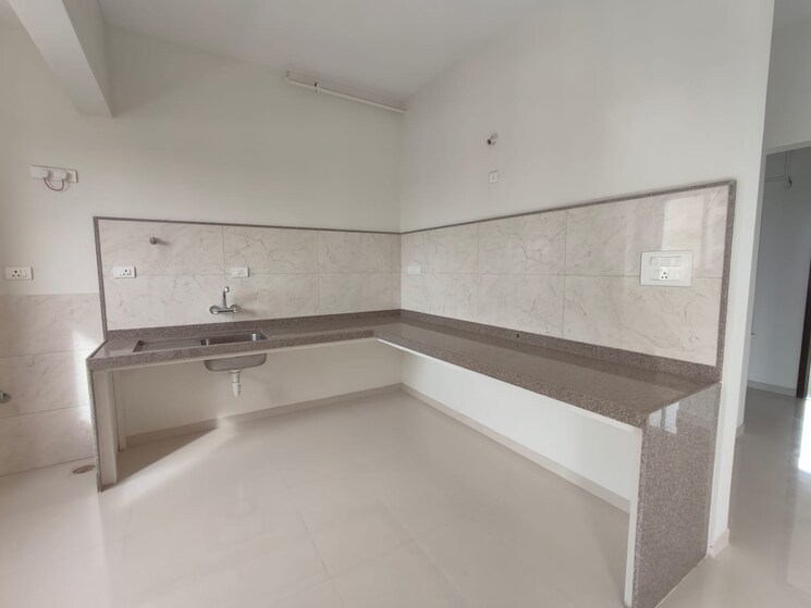 Kitchen, kumar-princetown-royal 3 Bedroom 2200 Sq.Ft. Apartment In Undri Pune 8188520
