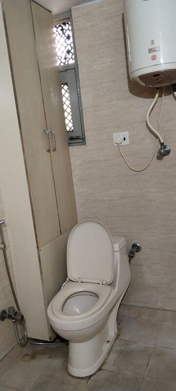Attached Bathroom in 3 BHK Apartment at Sector 12 Dwarka – for Rent