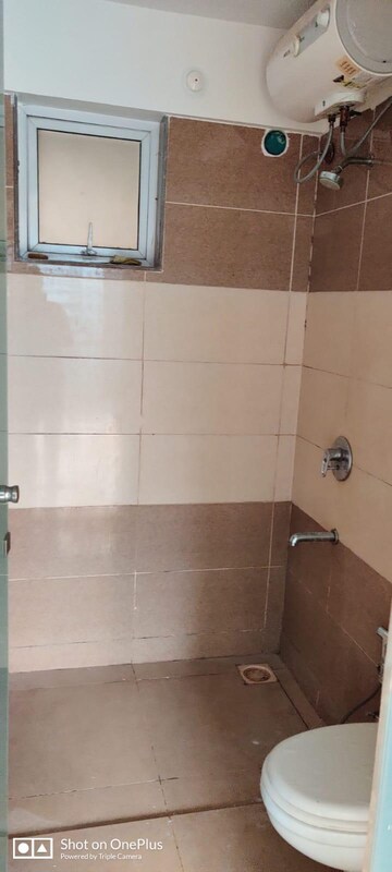 Furnished Amenities in 2 BHK Apartment at Amanora Park Town, Hadapsar – for Rent