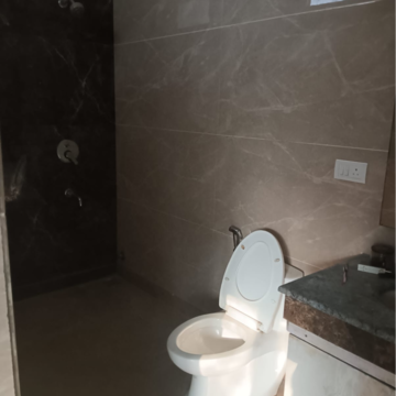 Bathroom in 3 BHK Apartment at Sheikh Sarai – for Sale