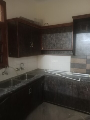 Kitchen in 2 BHK Builder Floor at Sector 18 – for Rent