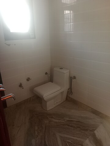 Bathroom in 2 BHK Builder Floor at Sector 18 – for Rent