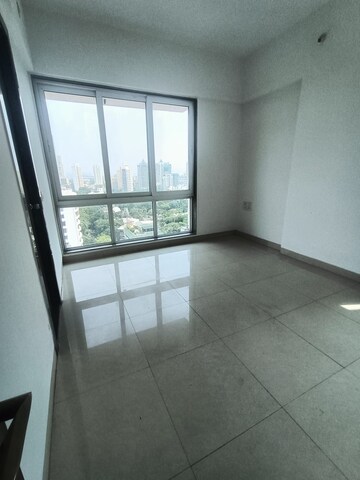 Room in 4 BHK Apartment at Pashmina Serene, Dadar East – for Sale