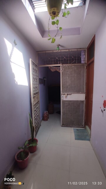 Furnished Amenities in 2 BHK Builder Floor at Mehrauli – for Rent