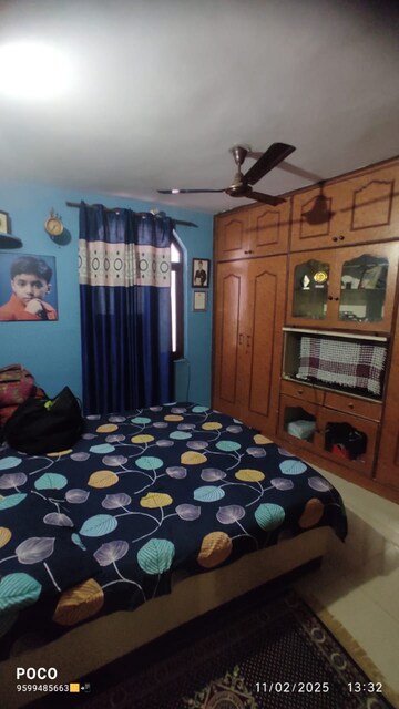 Bedroom in 2 BHK Builder Floor at Mehrauli – for Rent