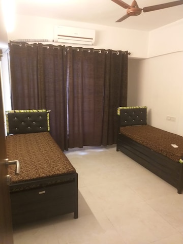 3 BHK Apartment For Rent in Shashtri Nagar Mumbai  8188682