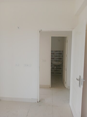 Room in 2 BHK Apartment at Hari Nagar – for Rent