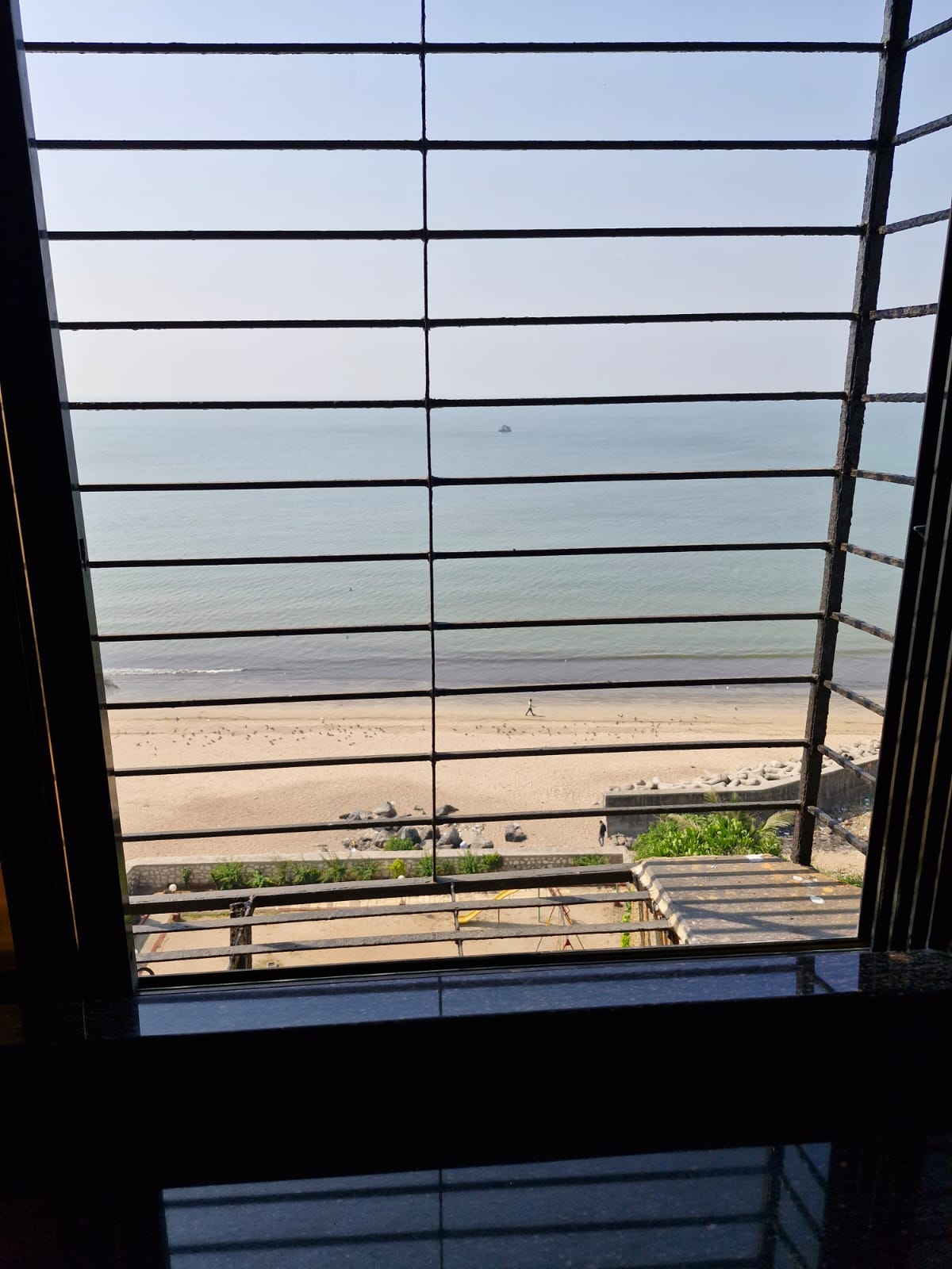 2 BHK Apartment For Sale in V Raheja Varuna