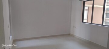 Room in 3 BHK Apartment at DTC Southern Heights, Joka – for Sale