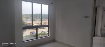 Room in 3 BHK Apartment at DTC Southern Heights, Joka – for Sale