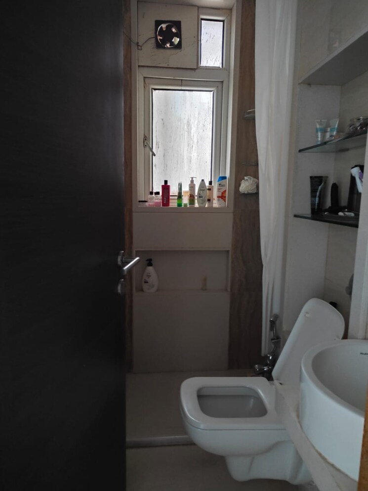 Bathroom, ghatkopar east 2 Bedroom 430 Sq.Ft. Builder Floor In Ghatkopar East Mumbai 8188846