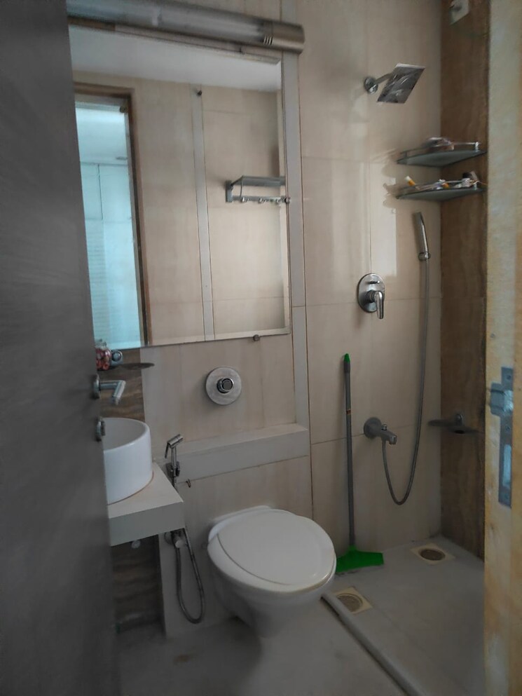 Bathroom, ghatkopar east 2 Bedroom 430 Sq.Ft. Builder Floor In Ghatkopar East Mumbai 8188846
