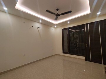 Master Bedroom in 2 BHK Apartment at Mahape – for Rent