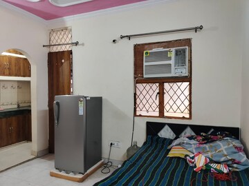 Furnished Amenities in 1 BHK Apartment at Sarita Vihar – for Rent
