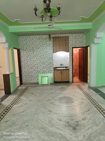 Bedroom in 3 BHK Builder Floor at Sector 50 – for Rent
