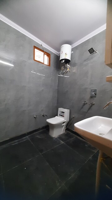 Living Room in 2 BHK Builder Floor at Hari Nagar – for Rent
