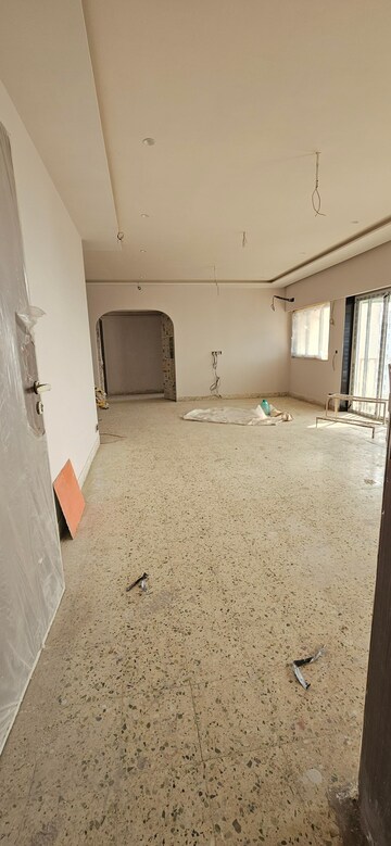 Room in 3 BHK Apartment at Buena Vista Nariman Point, Nariman Point – for Rent