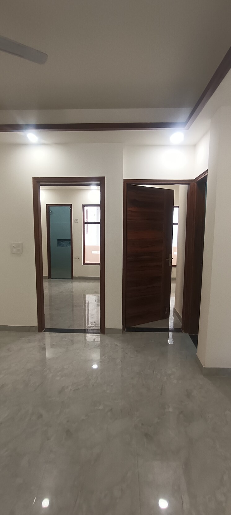 Room, soha-neal-city 3 Bedroom 160 Sq.Yd. Builder Floor In Sector 98 Faridabad 8188975