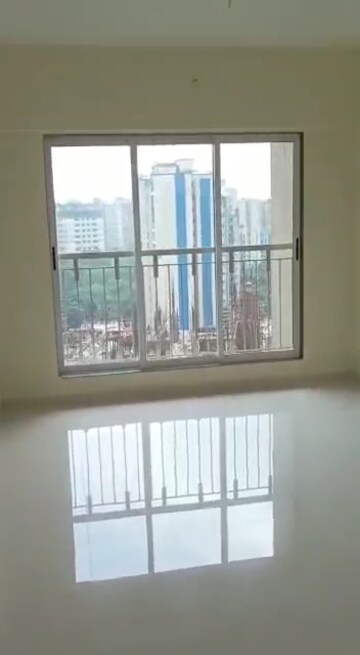 Room in 2 BHK Apartment at K M Horizon Palms III, Owale – for Rent