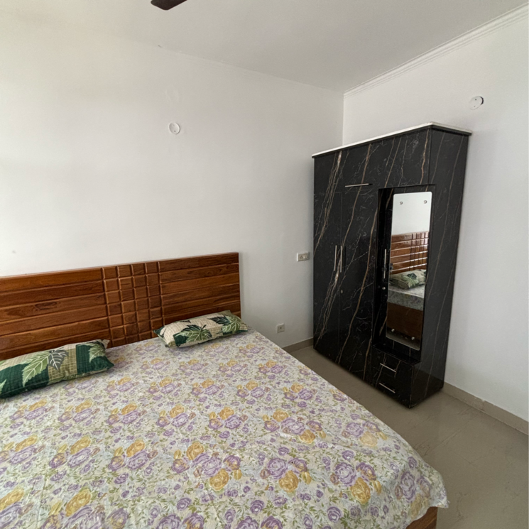 Bedroom, dhakoli village 2 Bedroom 700 Sq.Ft. Apartment In Dhakoli Village Zirakpur 8189004