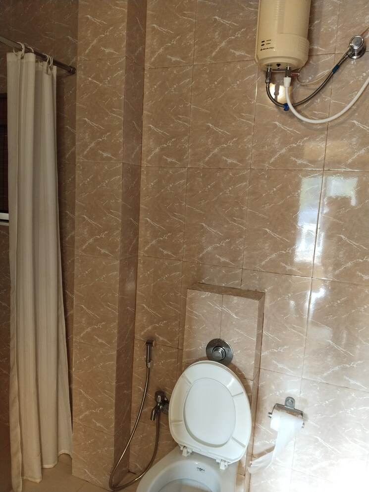 Bathroom, quepem 2 Bedroom 104 Sq.Ft. Apartment In Quepem Goa 8189042