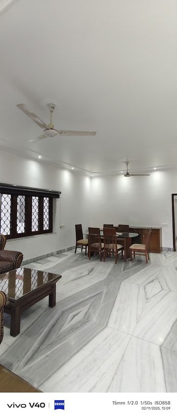 2 BHK Builder Floor For Rent in Defence Colony Delhi  8189028