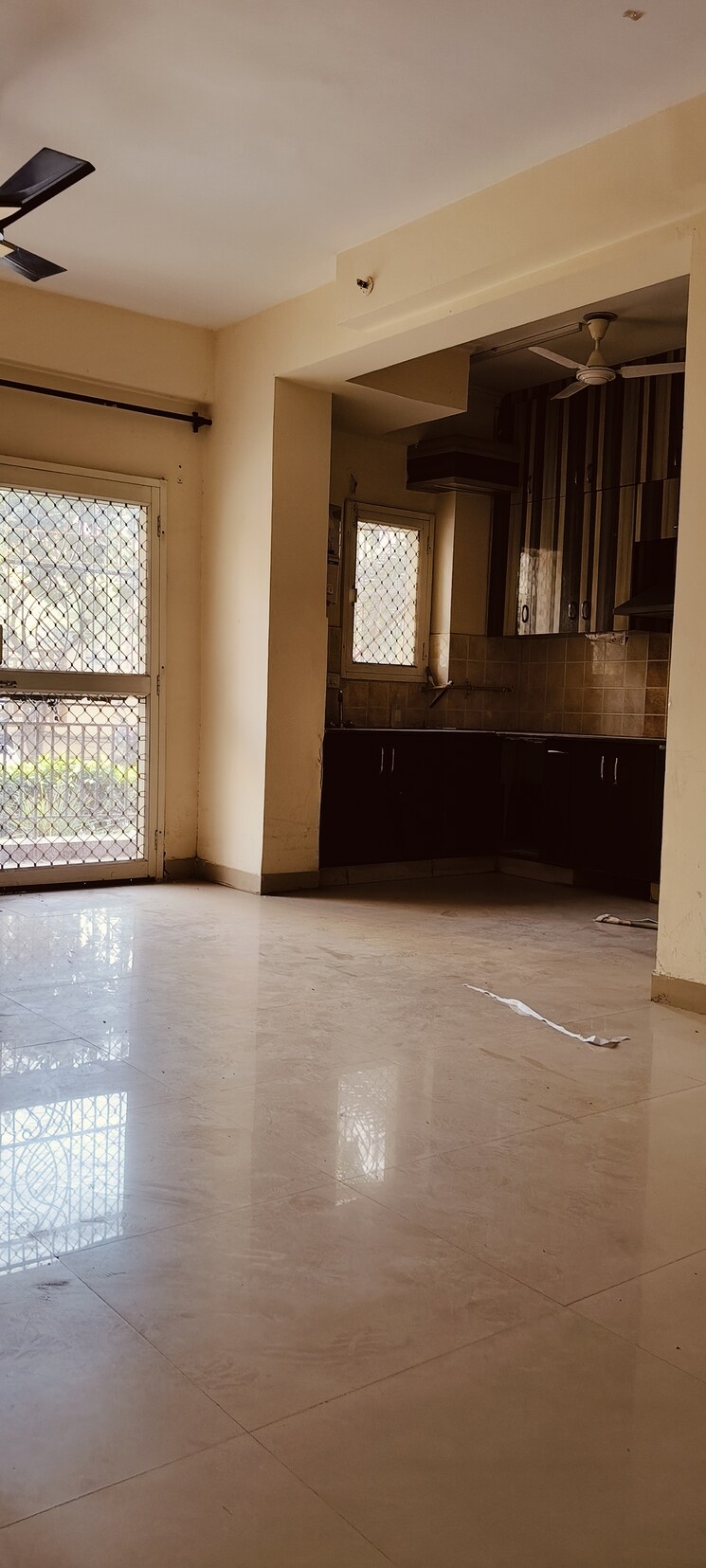 Room, gardenia-golf-city 3 Bedroom 1550 Sq.Ft. Apartment In Sector 75 Noida 8189054